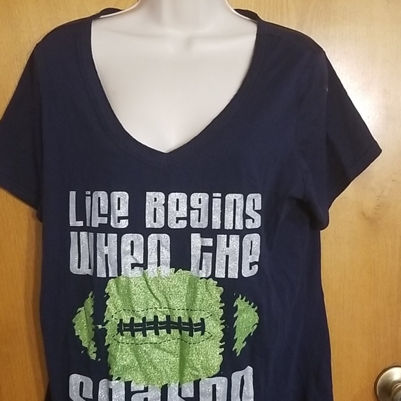 Lady 12 Seahawks shirt - Picture 2 of 4